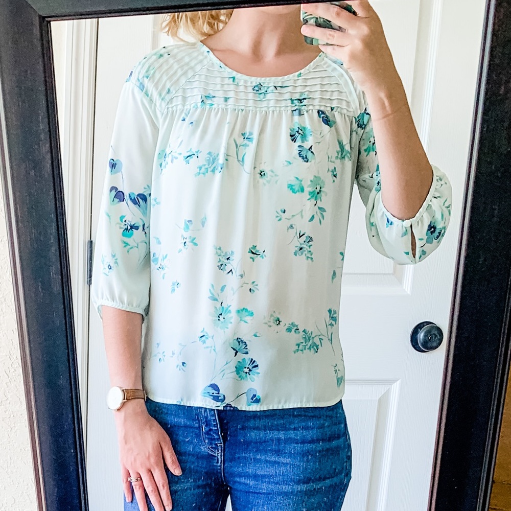 3/$15 LC Floral Blouse